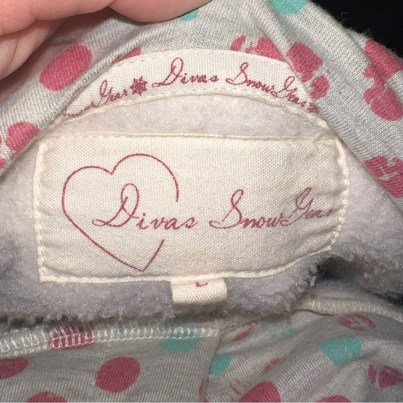 Size L Diva Snow Gear hoodie with buttons - Picture 5 of 5